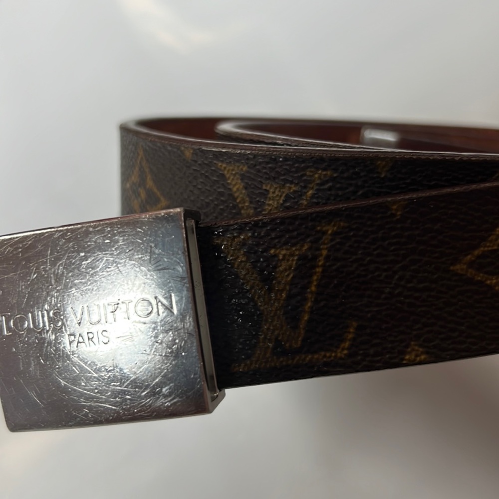 Louis Vuitton belt